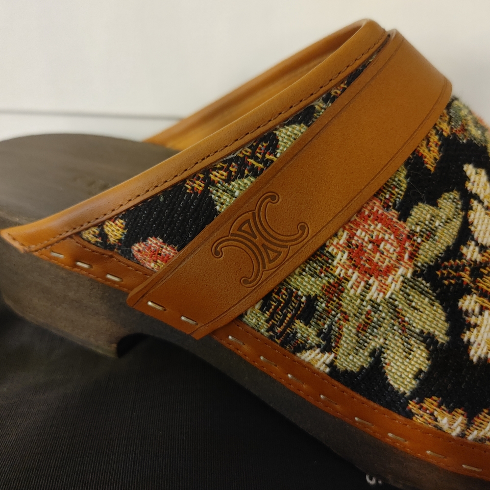 Stunning Celine Floral Jacquard Clogs Sz 40 - Picture 2 of 5